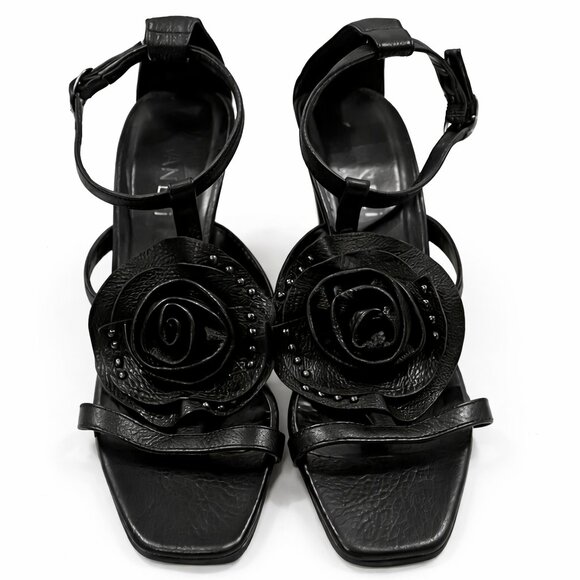 Vaneli Shoes - 🌹 VanEli Black Leather Flower Heel Sandals Statement Heels 7N
